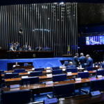 senado-aprova-mp-do-bolsa-familia-e-institui-pagamentos-de-r$-600