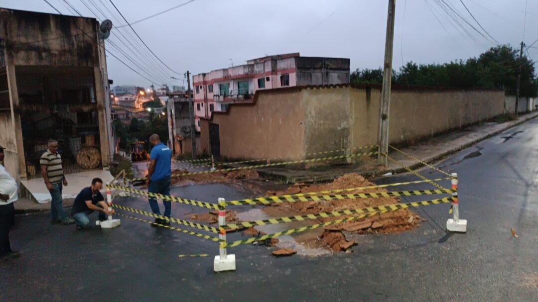 prefeitura-atua-para-reparar-sistema-de-drenagem-incendiado-no-bairro-wilson-brito