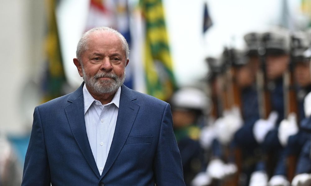 lula-confirma-indicacao-de-zanin-ao-stf:-‘brasil-vai-se-orgulhar’