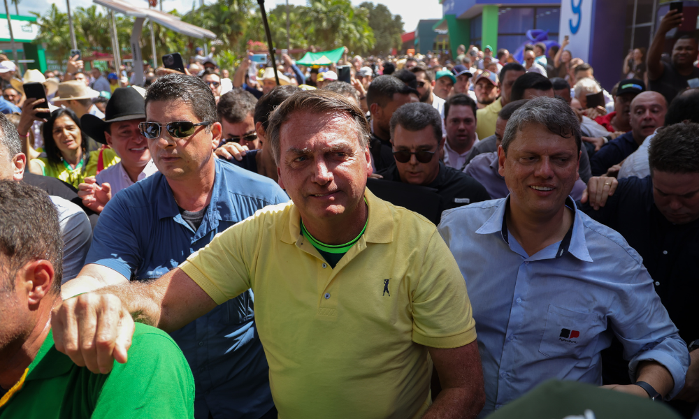 tarcisio-diz-que-recebe-‘grande-amigo’-ao-hospedar-bolsonaro-no-palacio-dos-bandeirantes