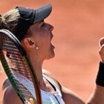 bia-haddad-vence-em-roland-garros-e-encerra-jejum-de-44-anos