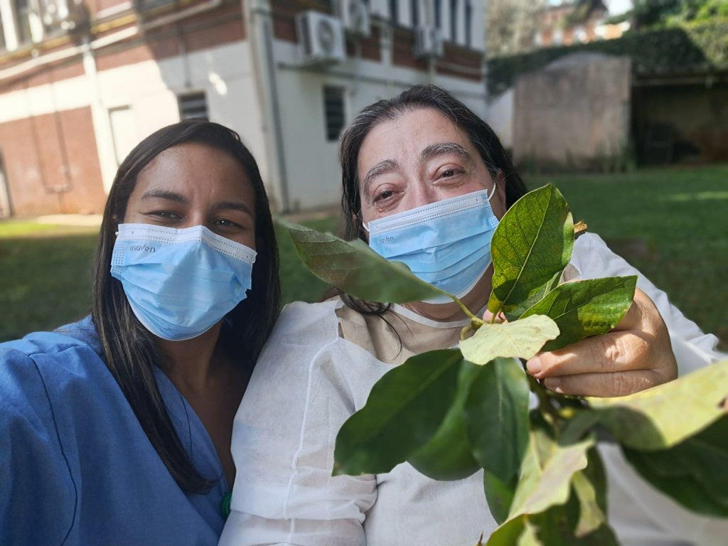 ‘e-a-familia-que-nao-tenho’,-diz-paciente-internada-em-hospital-publico-para-doentes-cronicos-em-sp