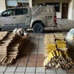 pm-apreende-1,2-mil-espadas-e-200-kg-de-polvora-em-cruz-das-almas