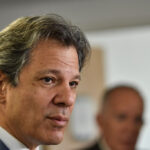 programa-para-baratear-carros-populares-deve-ser-repaginado-para-foco-em-onibus-e-caminhoes,-diz-haddad