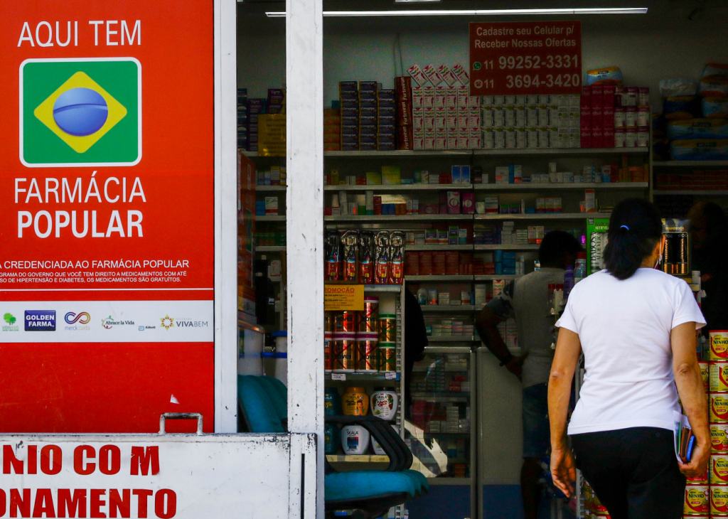 saiba-como-conseguir-remedio-de-graca-na-farmacia-popular