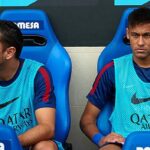 video:-em-2015,-xavi-deu-tapa-na-cara-de-neymar;-agora-“bateu”-de-novo