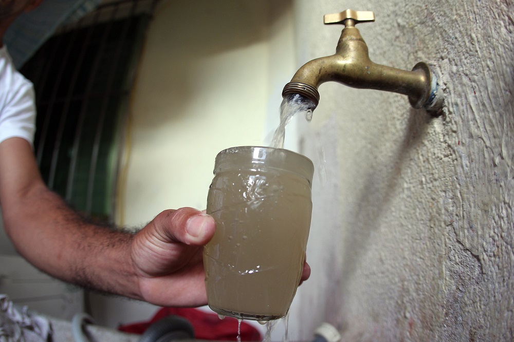 desperdicio-de-agua-aumenta-pelo-6o-ano-consecuivo-no-brasil,-aponta-pesquisa