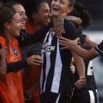 brasileiro-feminino:-quatro-equipes-se-garantem-na-1a-divisao-de-2024