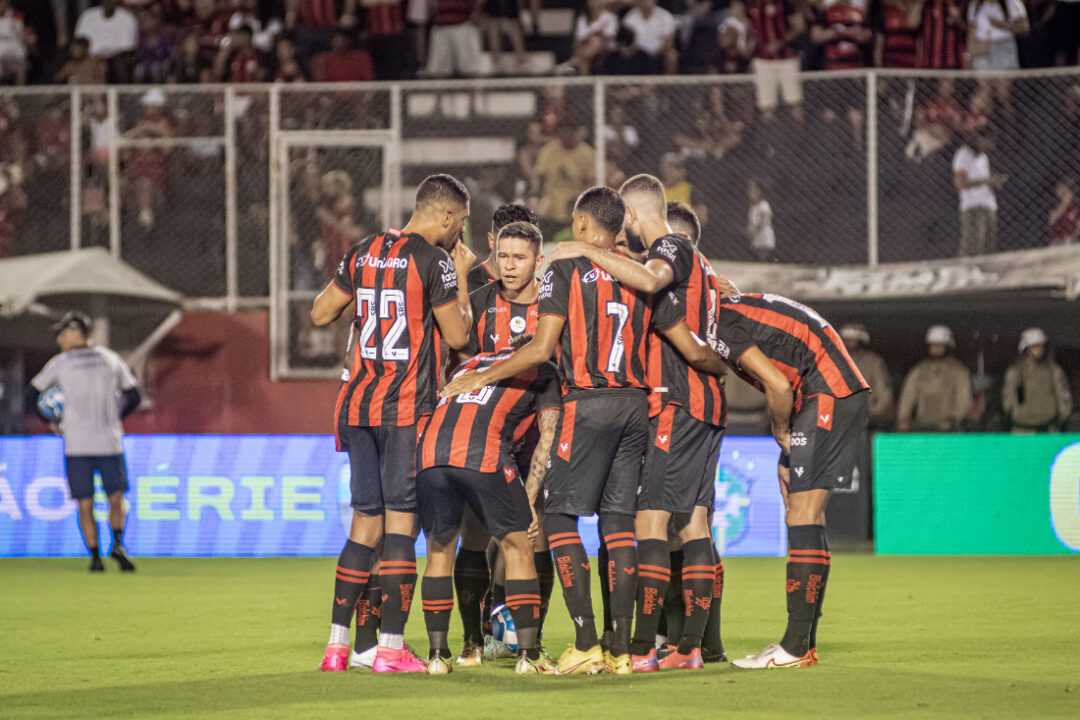 vitoria-pode-cair-mais-uma-posicao-na-tabela-da-serie-b