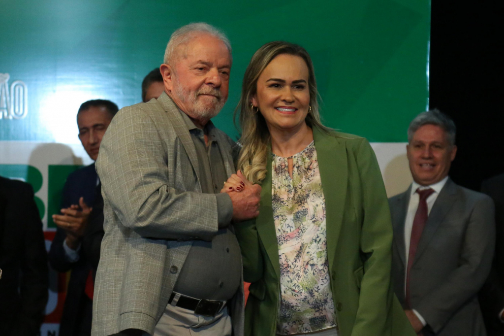 pressao-de-aliados-por-substituicao-de-ministra-do-turismo-impoe-dilema-a-lula-e-divide-petistas