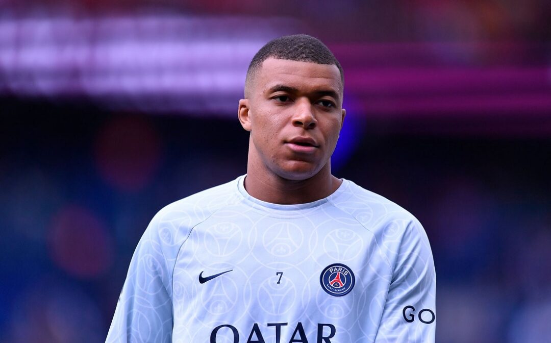 mbappe-avisa-ao-psg-que-nao-renovara-e-vai-deixar-clube-em-2024