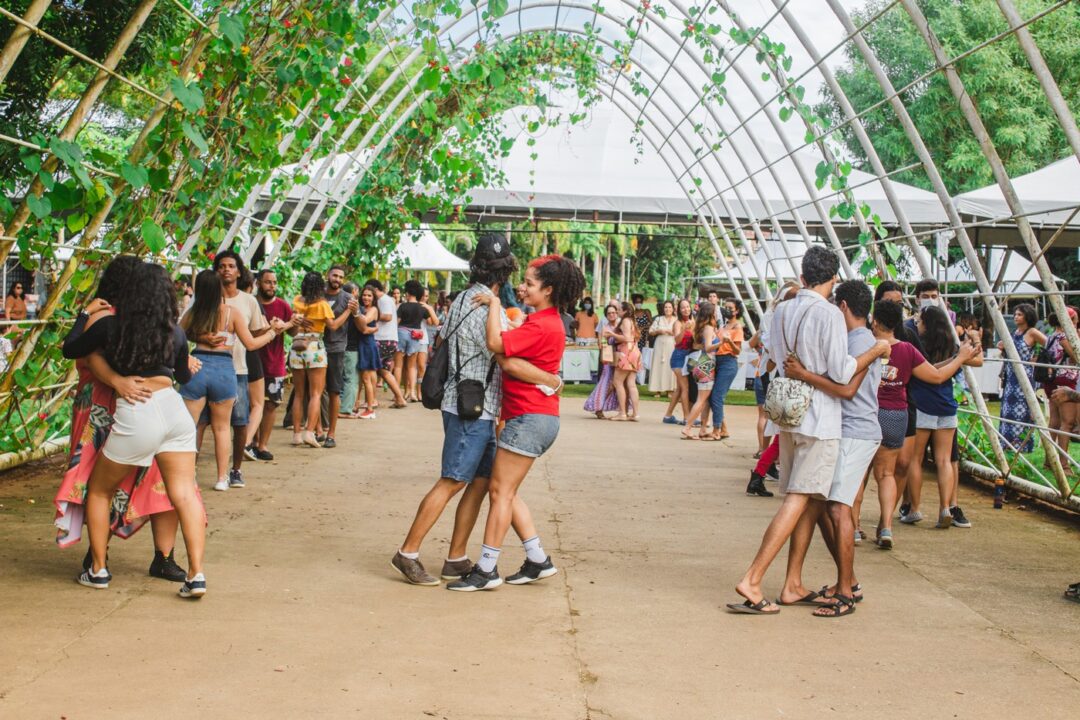 feira-vegana-traz-clima-de-sao-joao-ao-parque-da-cidade-neste-fim-de-semana