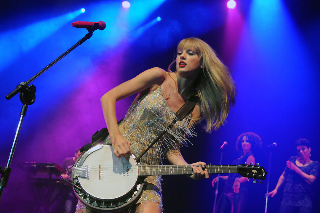 procon-rj-notifica-empresa-por-ingressos-em-show-de-taylor-swift