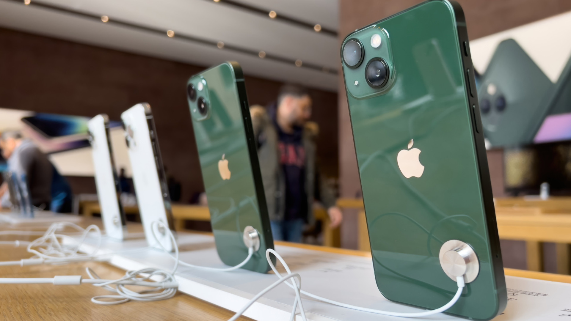 apple-podera-lancar-novas-versoes-do-iphone-14